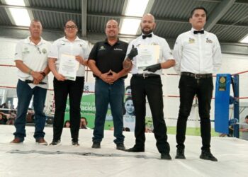 Villa de Pozos reconoce el trabajo de la Asociación de Boxeo