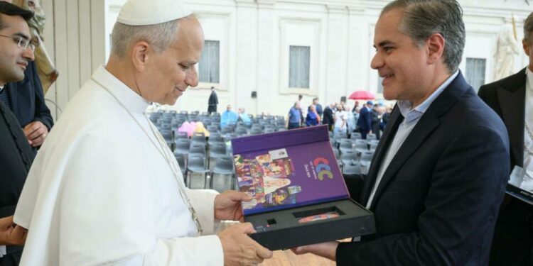 Presentan en el Vaticano “A sus papás y al Papa León”, nueva película animada sobre San Carlo Acutis