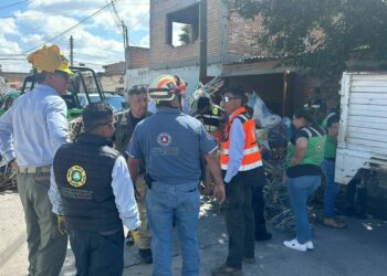 Explosión en vivienda de Soledad revela almacenamiento ilegal de pirotecnia; tres personas resultan lesionadas