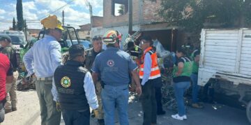 Explosión en vivienda de Soledad revela almacenamiento ilegal de pirotecnia; tres personas resultan lesionadas