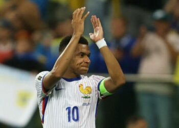Salud mental sigue siendo un tabú en el deporte de élite: Mbappé