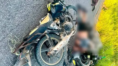 Dos jóvenes pierden la vida en accidente de moto en Ébano