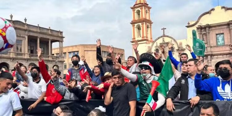 Partidos del Mundial de futbol se transmitirán en plazas públicas de la capital potosina