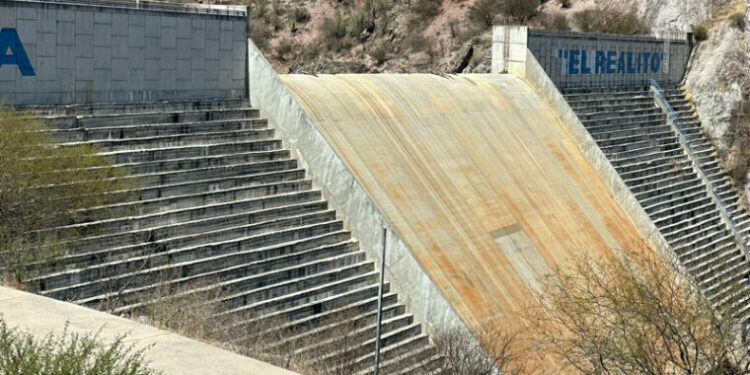 Vuelve a tronar El Realito; más de 30 colonias se quedan sin agua