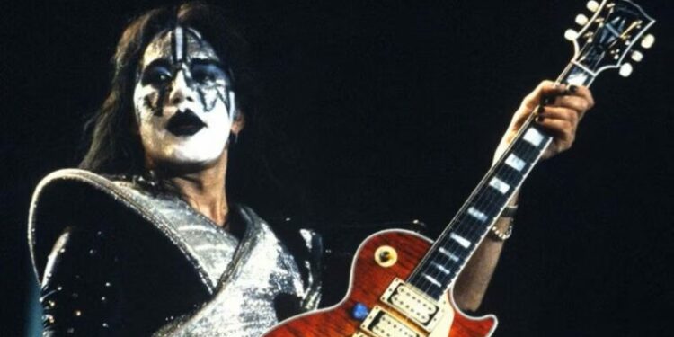 Muere a los 74 años Ace Frehley, fundador y guitarrista emblemático de Kiss