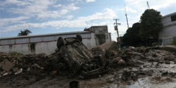 Suman 70 muertos por lluvias en el país