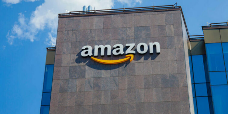 Cae servicio de Amazon hoy 20 de octubre; reportan fallas en web y apps en todo el mundo