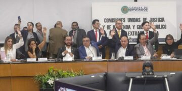 Diputados aprueban en comisiones reforma a Ley de Amparo; eliminan retroactividad
