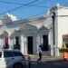 Con drones, explosivos y fusiles atacan presidencia municipal de Zinapécuaro, Michoacán
