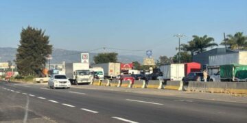 Productores de maíz en Jalisco continúan con bloqueos HOY 28 de octubre