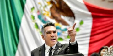 Nunca antes hubo gobiernos tan corruptos y estúpidos como los de Morena: Alito Moreno; “están destruyendo a México”, dice