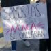 Con bloqueos viales protestan estudiantes de la UASLP