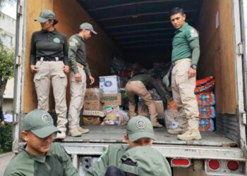 La Guardia Civil Estatal envía ayuda humanitaria recabada hacia la Huasteca Potosina
