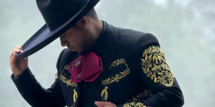 El cantante potosino Danny Colorado busca trascender fronteras con su nueva producción “Duele más”