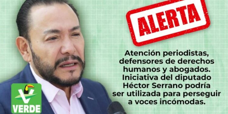Ciudadanos Observando alerta sobre iniciativa contra la libertad de expresión