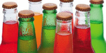 Refrescos azucarados pagarán más IEPS en 2026; bebidas light tendrán tasa preferencial