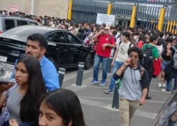 Otro desalojo en la UNAM, ahora en la Prepa 6, por supuesto artefacto explosivo