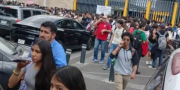 Otro desalojo en la UNAM, ahora en la Prepa 6, por supuesto artefacto explosivo