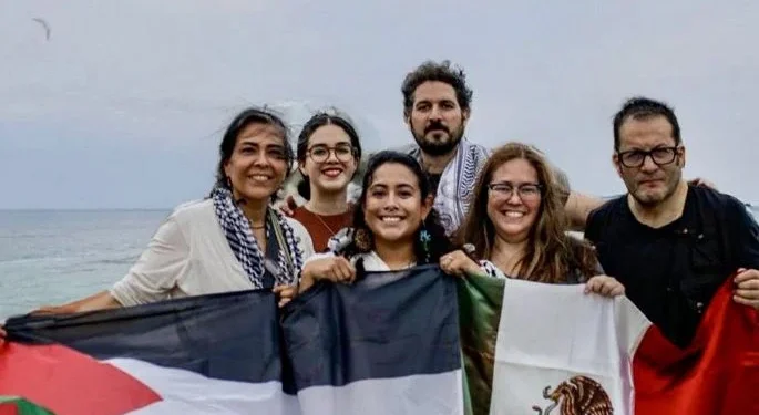Mexicanos detenidos por Israel en la Flotilla Sumud Global serán enviados a centro de detención