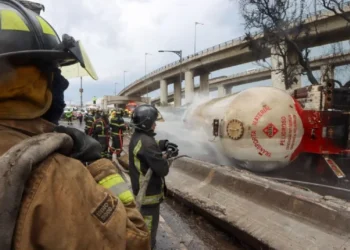 Fiscalía de la CDMX culpa al conductor de la pipa por explosión en Iztapalapa