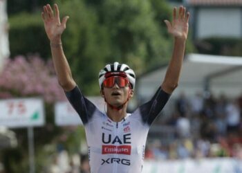 Isaac del Toro, nominado al premio Vélo d’Or 2025