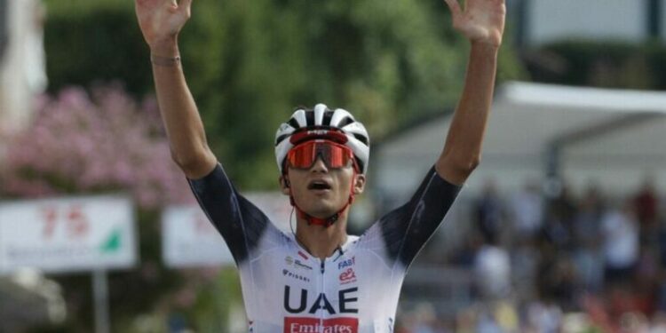 Isaac del Toro, nominado al premio Vélo d’Or 2025