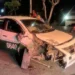 Taxi termina destrozado tras choque en la colonia San Felipe