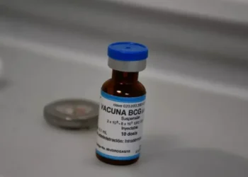 Vacuna para recién nacidos contra tuberculosis ya está disponible tras tres meses de desabasto