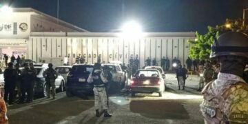 Reportan detonación de explosivo casero en instalaciones policiacas en Mazatlán