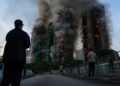 Suman 36 muertos por incendio en complejo residencial de Hong Kong