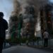 Suman 36 muertos por incendio en complejo residencial de Hong Kong
