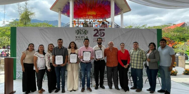 Educación superior llega a Xilitla