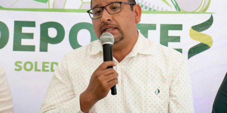 Hugo Esquivel asume la Dirección de Deportes de Soledad