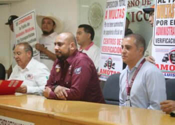 Otorgan plazo a transportistas para cumplir con verificación mecánica y ambiental