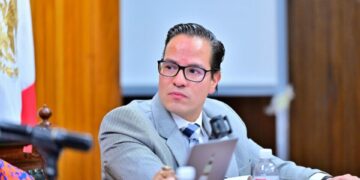 Luis Fernando González fue nombrado magistrado del TFJA pese a ser fiscal electoral del estado