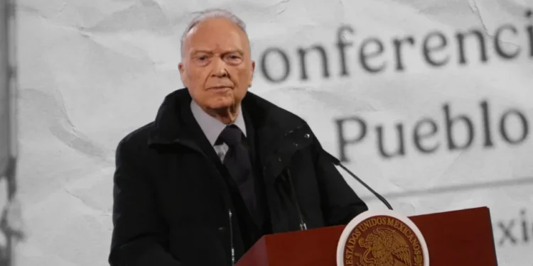 Reportan renuncia de Alejandro Gertz Manero al frente de la FGR