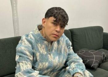 Junior H comparece por cantar “El Azul” en el palenque de Fiestas de Octubre