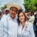 Esposa de Carlos Manzo ocuparía alcaldía de Uruapan