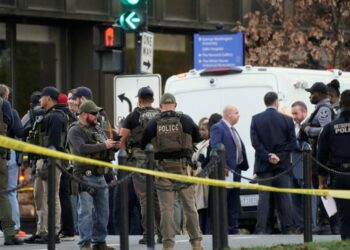 Hieren a dos elementos de la Guardia Nacional en tiroteo cerca de la Casa Blanca