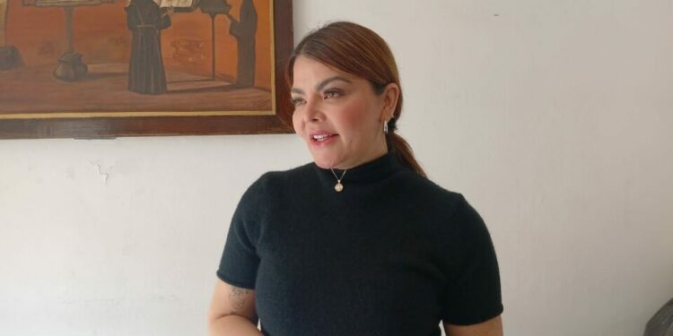 Realizan colecta en favor de mujeres privadas de su libertad
