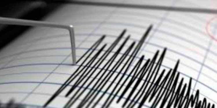 Terremoto HOY en Japón: Sismo de magnitud 7.6 activa alerta de tsunami y evacúan a más de 13 mil personas