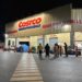 Acampan en Costco de San Luis Potosí previo a las celebraciones de Año Nuevo