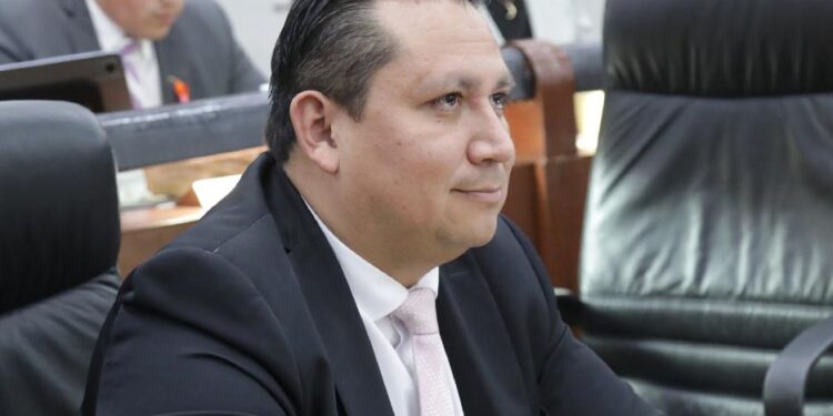 Presentan iniciativa para obligar denuncia inmediata de abuso sexual en escuelas de SLP
