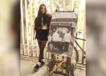 La fotógrafa Sandra Camacho presentó “Ritmo de Abastos”, celebrando el 50 aniversario del Mercado