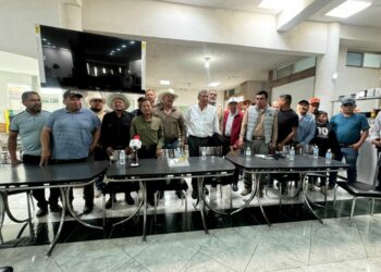 Campesinos de SLP advierten afectaciones por reforma a Ley de Aguas y señalan abandono del Gobierno Federal