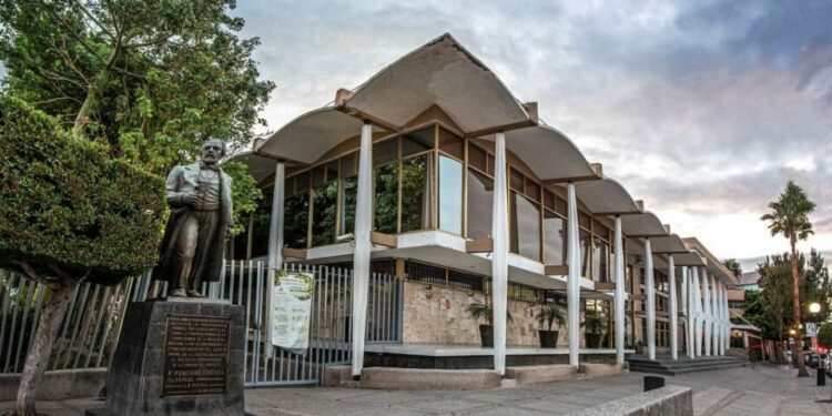 El Consejo técnico de la Facultad de Derecho volvió a presentar la misma terna