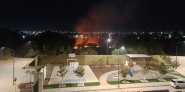 Denuncian quema ilegal de basura en Colonia Las Flores, el ayuntamiento capitalino ni sus luces