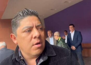 El gobernador festeja paridad de género en la gubernatura de SLP