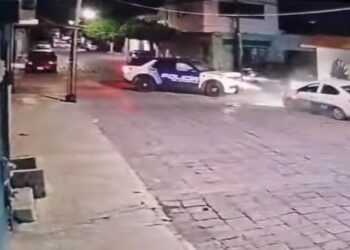 VIDEO| Patrulla municipal protagoniza accidente. Ciudadanos cuestionan exceso de velocidad y falta de responsabilidad