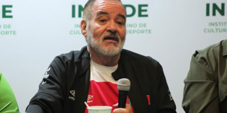 Para que haya atletas de alto rendimiento debe haber entrenadores de alto rendimiento: Francisco Gutiérrez Vélez